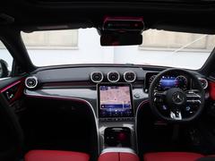 ����ƥ���Ŵ���롼�פ�̧�̤����ɳر�����Ź�ޤ򹽤��Ƥ��ꡢ���Թ���ɤ�Ź�ޤǤ���ĺ���ޤ������롼�׺߸ˤ�ξŹ�Ǥ���ĺ���ޤ��� 4