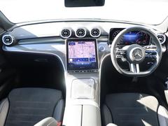 ����ƥ���Ŵ���롼�פ�̧�̤����ɳر�����Ź�ޤ򹽤��Ƥ��ꡢ���Թ���ɤ�Ź�ޤǤ���ĺ���ޤ������롼�׺߸ˤ�ξŹ�Ǥ���ĺ���ޤ��� 4