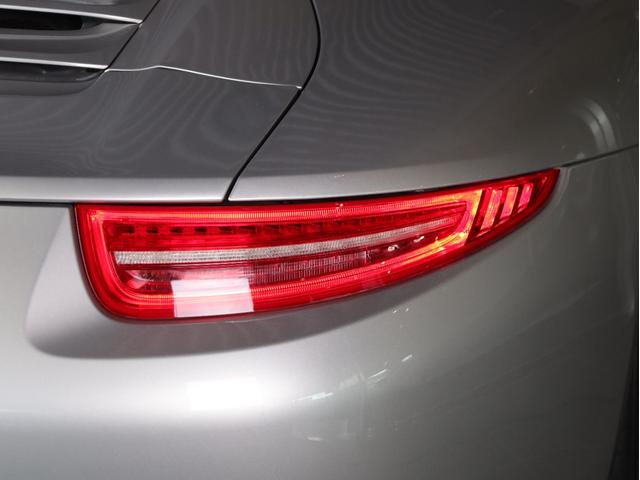 ９１１ ９１１カレラＳ　２０１３年モデル　認定中古車保証付　ＰＤＫ　シートヒーター　電動格納ドアミラー　フロアマット（49枚目）