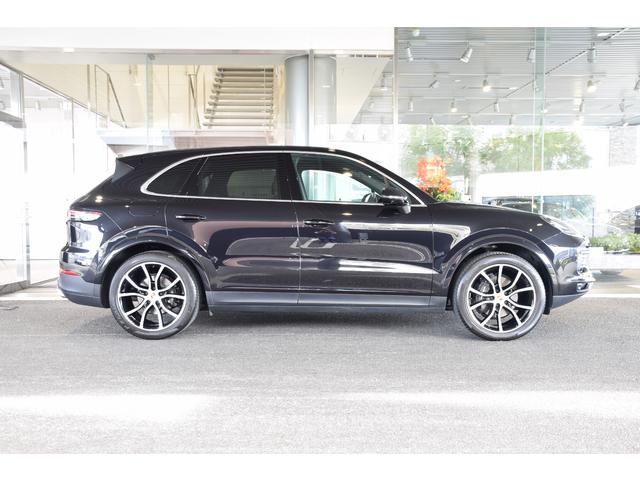 カイエン ベースグレード　２０１９年モデル　認定中古車保証付（3枚目）