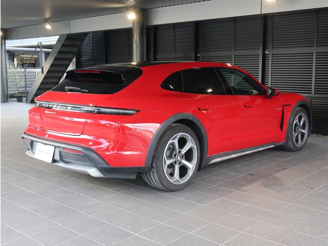 タイカンクロスツーリスモ タイカン 4クロスツーリスモ 新車保証継承 スポクロ BOSE(5枚目)