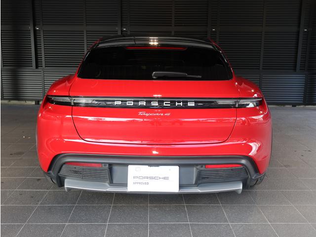 タイカンクロスツーリスモ タイカン 4クロスツーリスモ 新車保証継承 スポクロ BOSE(6枚目)