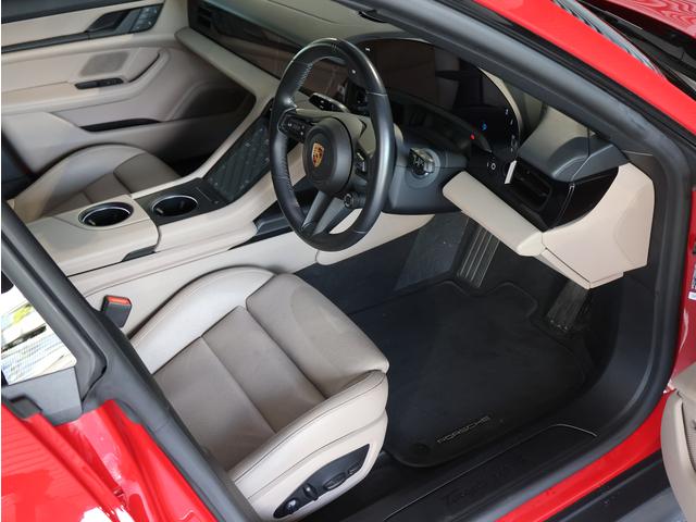 タイカンクロスツーリスモ タイカン 4クロスツーリスモ 新車保証継承 スポクロ BOSE(12枚目)