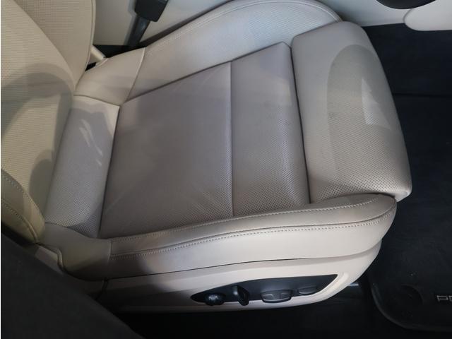 タイカンクロスツーリスモ タイカン 4クロスツーリスモ 新車保証継承 スポクロ BOSE(16枚目)