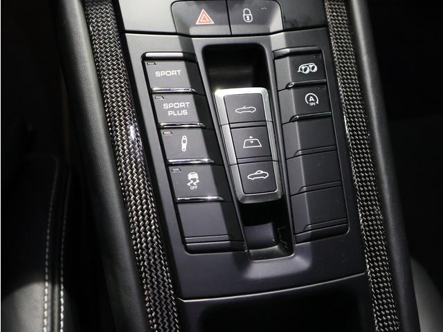 ９１１ ９１１カレラＧＴＳ　認定中古車　スポクロ　ＰＣＣＢ（18枚目）