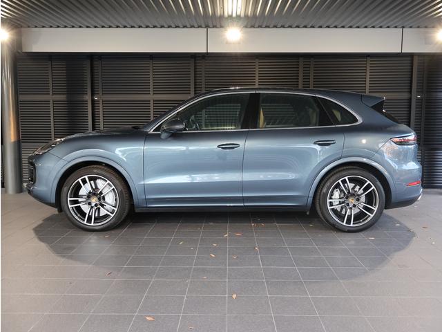 カイエン ターボ MY19認定中古車 スポエグ スポクロ(4枚目)