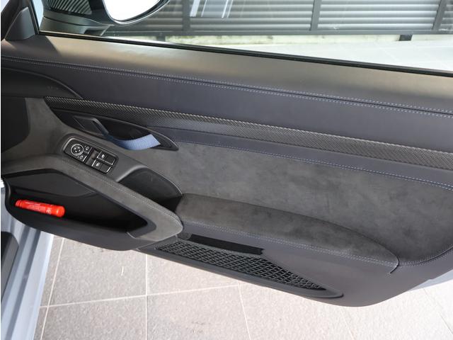 718ケイマン 718ケイマンGT4 RS 認定保証2年付 ヴァイザッハパッケージ(16枚目)