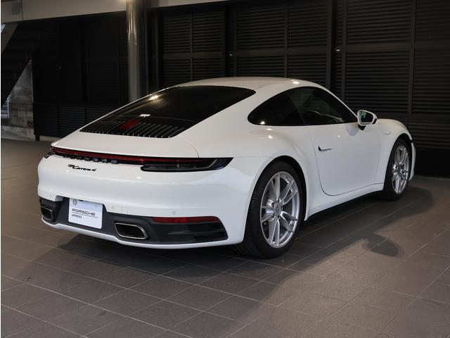 ９１１ カレラ４　ＰＤＫ　新車保証継承　ＡＣＣ　１８ｗａｙシート（5枚目）