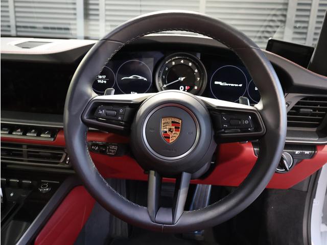 ９１１ カレラ４　ＰＤＫ　新車保証継承　ＡＣＣ　１８ｗａｙシート（13枚目）