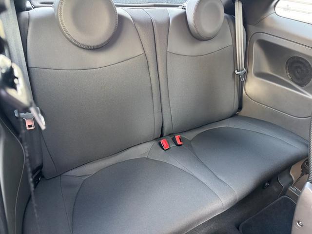 アバルト６９５ コンペティツィオーネ　ＳＡＢＥＬＴカーボンシェルシート　ＢＲＥＭＢＯキャリパー　ＲＥＣＯＲＤ　ＭＯＮＺＡマフラー　メダルアンテナ　純正ドライブレコーダー（10枚目）