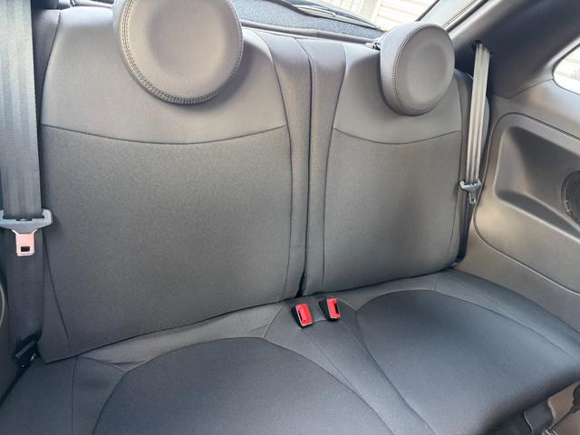 アバルト６９５ コンペティツィオーネ　ＳＡＢＥＬＴカーボンシェルシート　ＢＲＥＭＢＯキャリパー　ＲＥＣＯＲＤ　ＭＯＮＺＡマフラー　メダルアンテナ　純正ドライブレコーダー（11枚目）