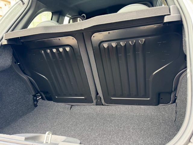 アバルト６９５ コンペティツィオーネ　ＳＡＢＥＬＴカーボンシェルシート　ＢＲＥＭＢＯキャリパー　ＲＥＣＯＲＤ　ＭＯＮＺＡマフラー　メダルアンテナ　純正ドライブレコーダー（53枚目）