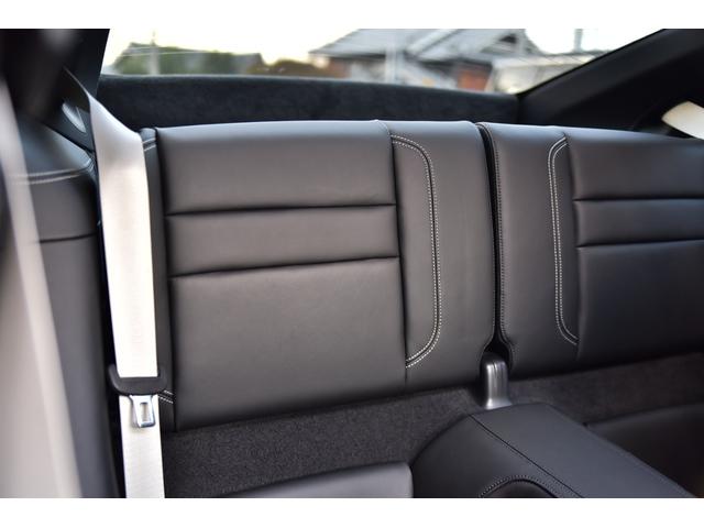 ９１１ ９１１カレラ　弊社管理顧客様仕入れ　屋内保管　サンルーフ　スポクロ　スポエグ　シートヒーター　ベンチレーション　３６０°カメラ　レーダー　ドラレコ　デジタルインナーミラー　黒革シート（6枚目）