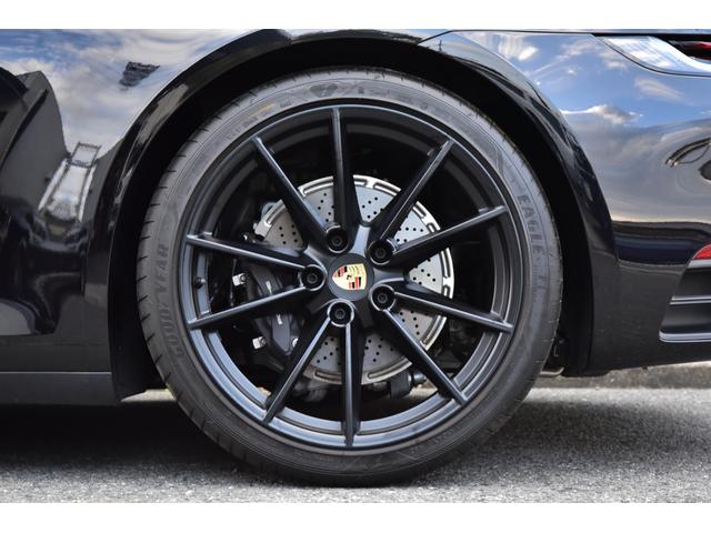 ９１１ ９１１カレラ　弊社管理顧客様仕入れ　屋内保管　サンルーフ　スポクロ　スポエグ　シートヒーター　ベンチレーション　３６０°カメラ　レーダー　ドラレコ　デジタルインナーミラー　黒革シート（21枚目）