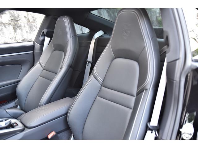 ９１１ ９１１カレラ　弊社管理顧客様仕入れ　屋内保管　サンルーフ　スポクロ　スポエグ　シートヒーター　ベンチレーション　３６０°カメラ　レーダー　ドラレコ　デジタルインナーミラー　黒革シート（23枚目）