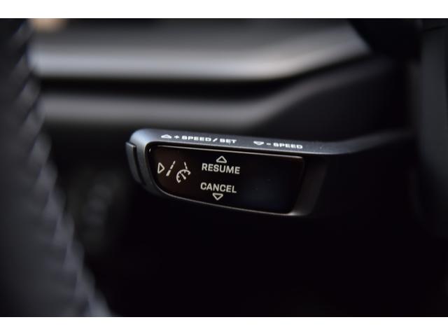 ９１１ ９１１カレラ　弊社管理顧客様仕入れ　屋内保管　サンルーフ　スポクロ　スポエグ　シートヒーター　ベンチレーション　３６０°カメラ　レーダー　ドラレコ　デジタルインナーミラー　黒革シート（29枚目）