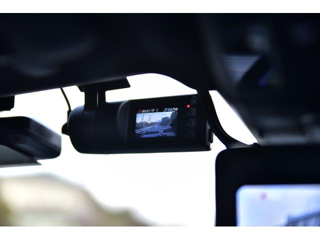 ９１１ ９１１カレラ　弊社管理顧客様仕入れ　屋内保管　サンルーフ　スポクロ　スポエグ　シートヒーター　ベンチレーション　３６０°カメラ　レーダー　ドラレコ　デジタルインナーミラー　黒革シート（46枚目）