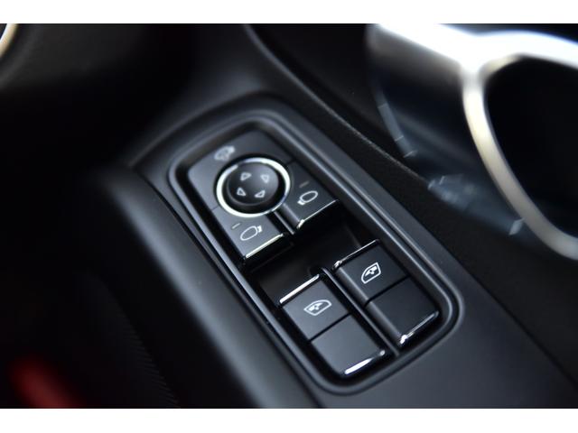 ７１８ケイマン ７１８ケイマン　弊社管理顧客様仕入れ　スマートエントリー　ハーフレザーシート　シートヒーター　レーダー　バックカメラ　ＥＴＣ２．０　パワークラフトマフラー　Ｈ＆Ｒダウンサス　４輪アライメント計測済　ノーマルパーツ有（7枚目）