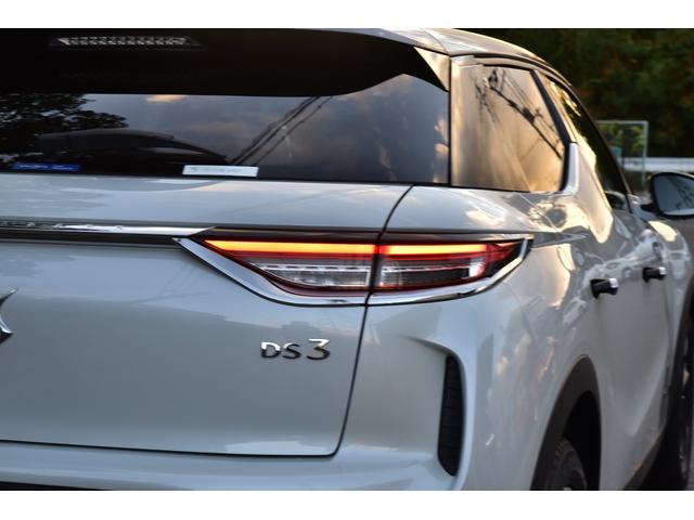 ＤＳ３クロスバック オペラ　ブルーＨＤｉ　黒革シート　シートヒーター　バックカメラ　ドラレコ　ヘッドアップディスプレイ　デジタルインナーミラー　パドルシフト　アダプティブクルーズコントロール（14枚目）