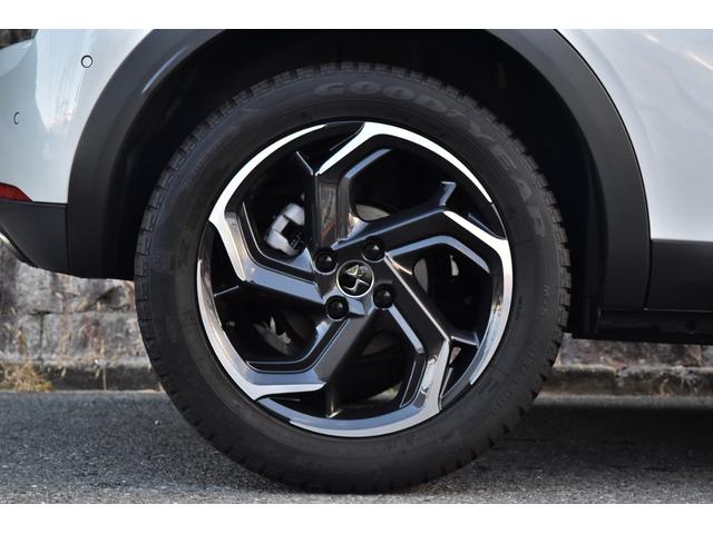 ＤＳ３クロスバック オペラ　ブルーＨＤｉ　黒革シート　シートヒーター　バックカメラ　ドラレコ　ヘッドアップディスプレイ　デジタルインナーミラー　パドルシフト　アダプティブクルーズコントロール（16枚目）