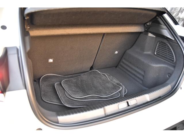 ＤＳ３クロスバック オペラ　ブルーＨＤｉ　黒革シート　シートヒーター　バックカメラ　ドラレコ　ヘッドアップディスプレイ　デジタルインナーミラー　パドルシフト　アダプティブクルーズコントロール（24枚目）