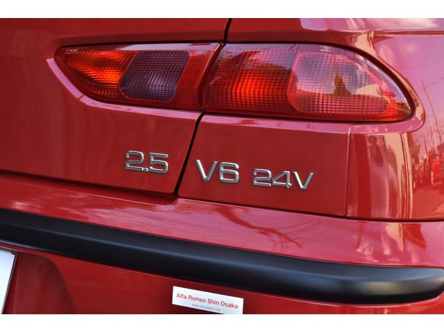 アルファ１５６ ２．５　Ｖ６　２４Ｖ　弊社顧客様下取り車　黒革シート　６ＭＴ　デジタルインナーミラー（10枚目）