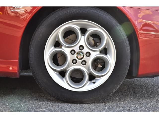 アルファ１５６ ２．５　Ｖ６　２４Ｖ　弊社顧客様下取り車　黒革シート　６ＭＴ　デジタルインナーミラー（23枚目）