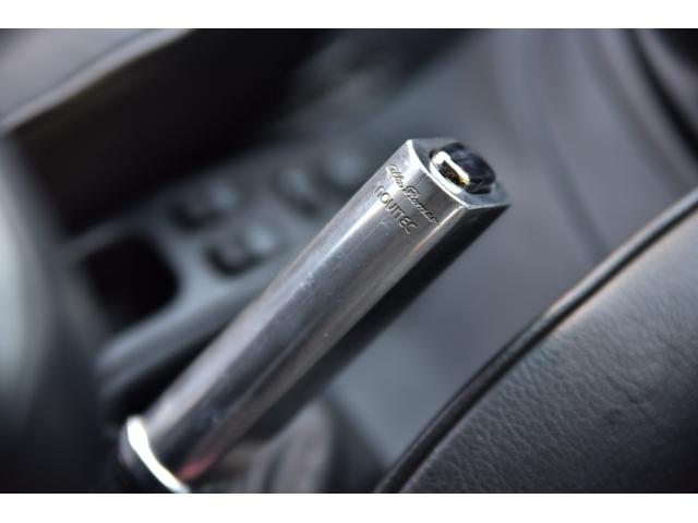 アルファ１５６ ２．５　Ｖ６　２４Ｖ　弊社顧客様下取り車　黒革シート　６ＭＴ　デジタルインナーミラー（27枚目）