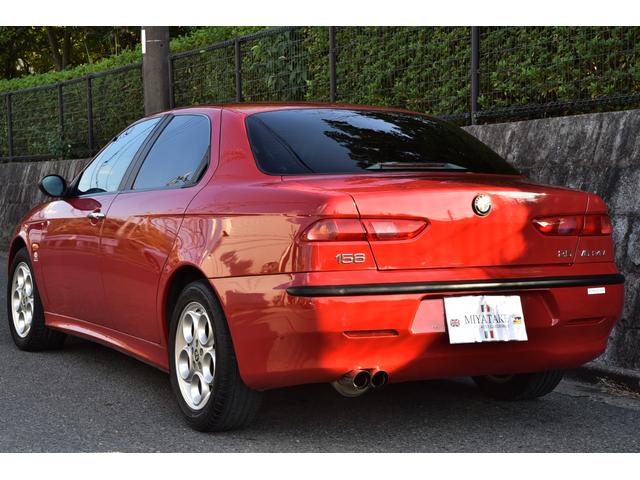 アルファ１５６ ２．５　Ｖ６　２４Ｖ　弊社顧客様下取り車　黒革シート　６ＭＴ　デジタルインナーミラー（39枚目）