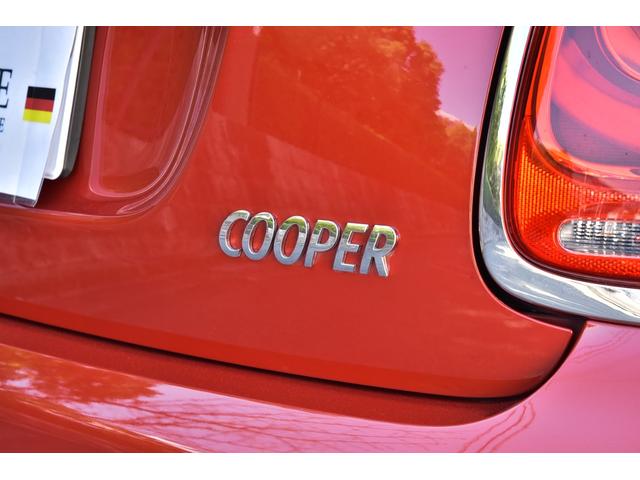 ＭＩＮＩ クーパー　クーパー（５名）　ワンオーナー車　純正ナビ　消耗品交換（2枚目）