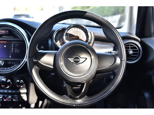 ＭＩＮＩ クーパー　クーパー（５名）　ワンオーナー車　純正ナビ　消耗品交換（40枚目）
