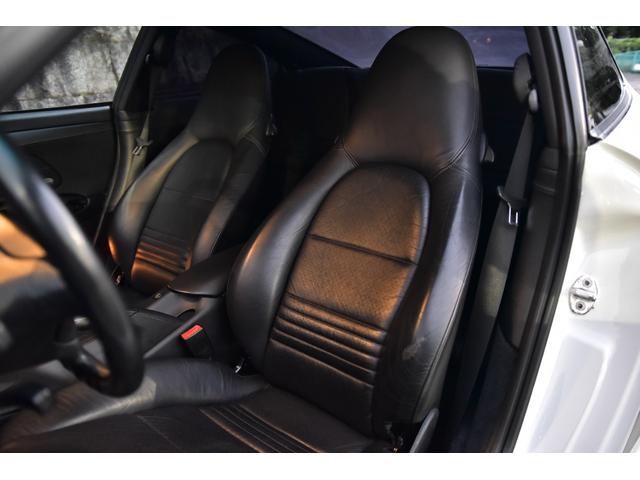 ９１１ ９１１カレラ４Ｓ　左Ｈ　ブラックレザーシート　パワーシート　純正１８インチアルミホイール　レッドキャリパー　社外ナビ　ドリルドローター　スペアキー（10枚目）