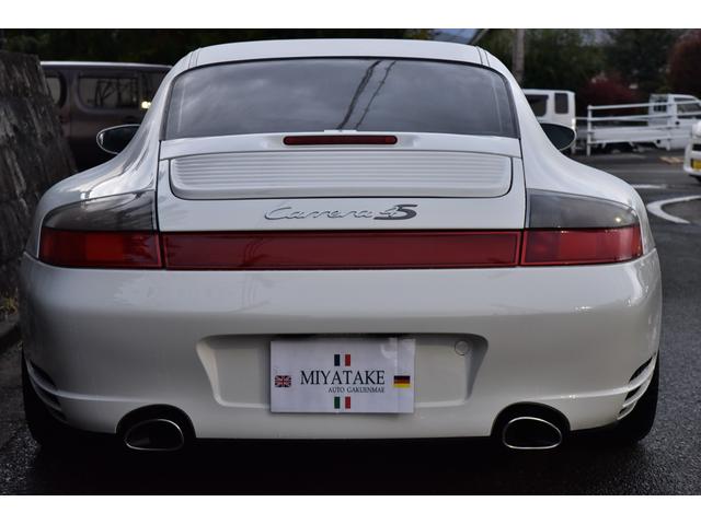 ９１１ ９１１カレラ４Ｓ　左Ｈ　ブラックレザーシート　パワーシート　純正１８インチアルミホイール　レッドキャリパー　社外ナビ　ドリルドローター　スペアキー（14枚目）