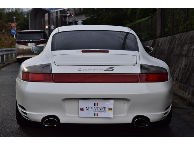９１１ ９１１カレラ４Ｓ　左Ｈ　ブラックレザーシート　パワーシート　純正１８インチアルミホイール　レッドキャリパー　社外ナビ　ドリルドローター　スペアキー（15枚目）