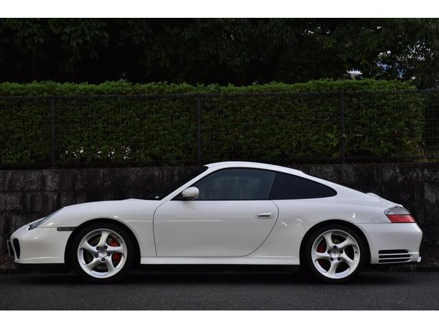 ９１１ ９１１カレラ４Ｓ　左Ｈ　ブラックレザーシート　パワーシート　純正１８インチアルミホイール　レッドキャリパー　社外ナビ　ドリルドローター　スペアキー（23枚目）