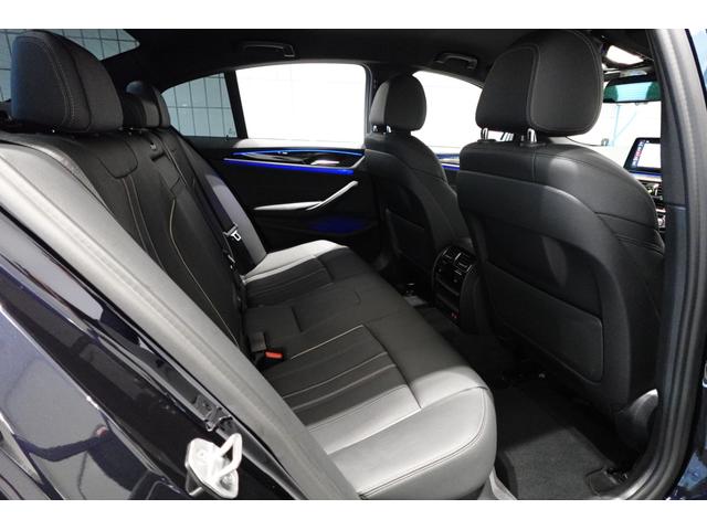 ５シリーズ ５４０ｉ　ｘＤｒｉｖｅ　Ｍスポーツ　ブラックレザーシート　全方位カメラ　純正地デジ　純正１９ＡＷ　アクティブクルーズコントロール　ブラインドスポットモニター　アダプティブヘッドライト　ワイヤレスチャージング　シートヒーター　認定中古車（20枚目）