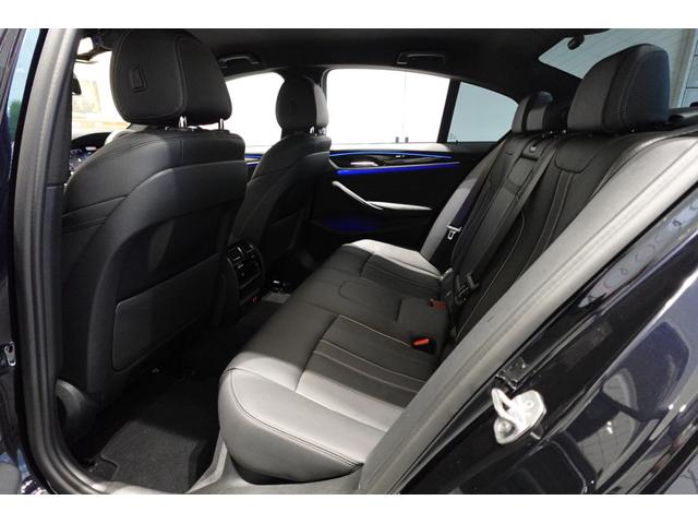 ５シリーズ ５４０ｉ　ｘＤｒｉｖｅ　Ｍスポーツ　ブラックレザーシート　全方位カメラ　純正地デジ　純正１９ＡＷ　アクティブクルーズコントロール　ブラインドスポットモニター　アダプティブヘッドライト　ワイヤレスチャージング　シートヒーター　認定中古車（24枚目）