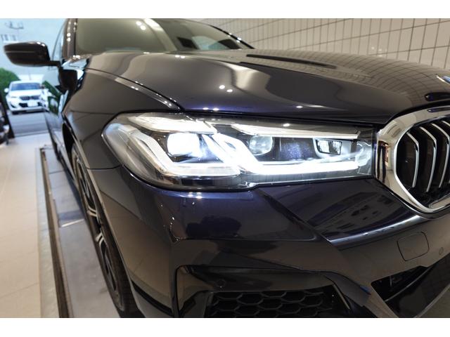 ５シリーズ ５４０ｉ　ｘＤｒｉｖｅ　Ｍスポーツ　ブラックレザーシート　全方位カメラ　純正地デジ　純正１９ＡＷ　アクティブクルーズコントロール　ブラインドスポットモニター　アダプティブヘッドライト　ワイヤレスチャージング　シートヒーター　認定中古車（76枚目）