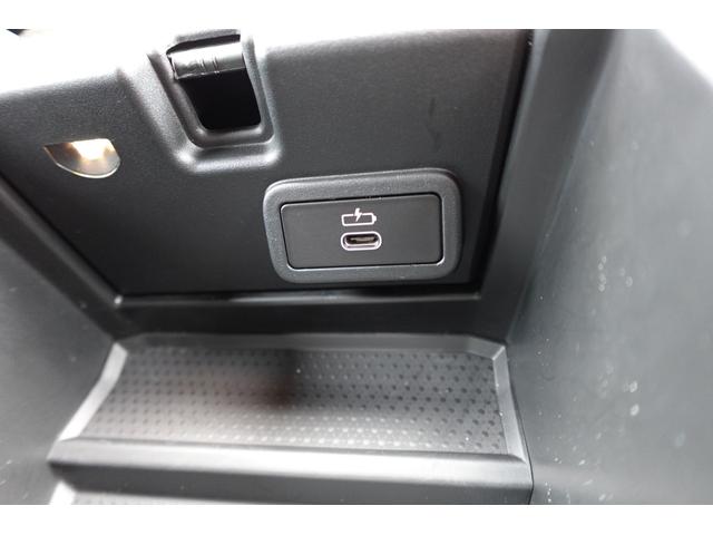 ３シリーズ ３２０ｄｘＤｒｉｖｅツーリングＭスポーツハイラインＰ　下取車　ワンオーナー車両　後期型　ハイラインパッケージ　コンフォートパッケージ　５０周年エンブレム　ワイヤレスチャージング　全方位カメラ　ヘッドアップディスプレイ　シートヒーター　純正１８インチＡＷ（71枚目）