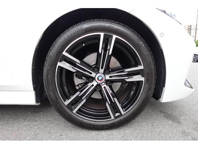 3シリーズ 320d xDrive Mスポーツ ハイラインパッケージ コンフォートパッケージ バックカメラ アクティブクルーズコントロール 純正18AW ワイヤレスチャージング ヘッドアップディスプレイ ワンオーナー ブラックレザー 認定中古車(6枚目)