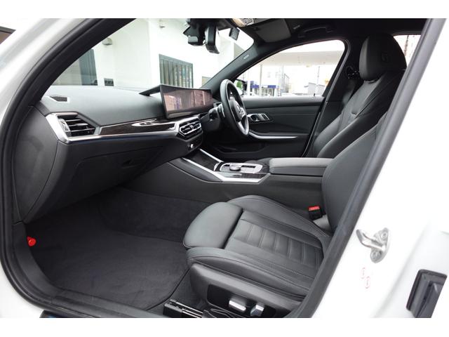 3シリーズ 320d xDrive Mスポーツ ハイラインパッケージ コンフォートパッケージ バックカメラ アクティブクルーズコントロール 純正18AW ワイヤレスチャージング ヘッドアップディスプレイ ワンオーナー ブラックレザー 認定中古車(22枚目)
