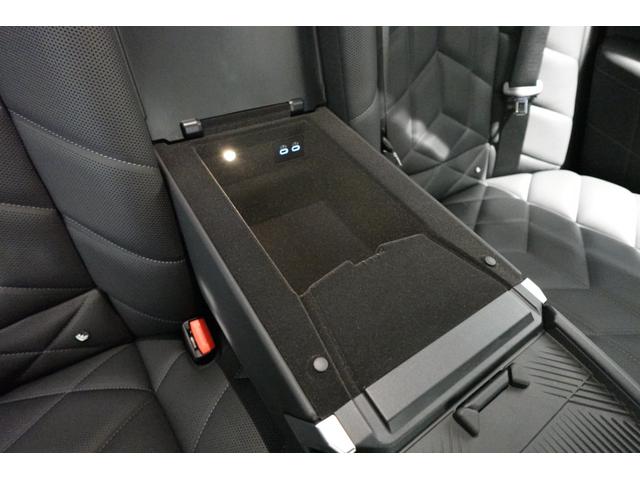 i7 xDrive 60 Mスポーツ 元メーカー車両 Bowers&Wilkinsスピーカー パノラマガラスサンルーフ ソフトクローザードア 全方位カメラ 純正20インチアルミ ブラックレザーシート ベンチレーションシート 認定中古車(33枚目)