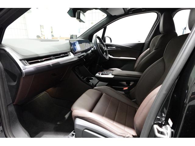 2シリーズ 218dアクティブツアラー Mスポーツ ハイラインP テクノロジーパッケージ 純正オプション18AW 弊社下取りワンオーナー車 全周囲カメラ ワイヤレスチャージ ACC ヘッドアップディスプレイ 電動シート シートヒーター(21枚目)