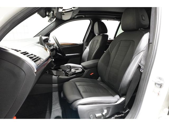 X3 xDrive 20d Mスポーツ パノラマサンルーフ ベンチレーションシート ステアリングヒーター ハーマンカードンスピーカー ブラックレザーシート リアシートアジャストメント リアシートヒーター ウッドパネル 認定中古車(15枚目)