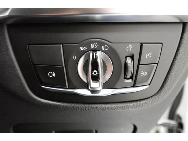 X3 xDrive 20d Mスポーツ パノラマサンルーフ ベンチレーションシート ステアリングヒーター ハーマンカードンスピーカー ブラックレザーシート リアシートアジャストメント リアシートヒーター ウッドパネル 認定中古車(33枚目)