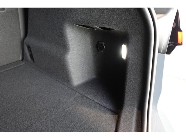 2シリーズ 218iアクティブツアラー Mスポーツ 元デモカー テクノロジーパッケージ ハーフレザーシート 全方位カメラ ヘッドアップディスプレイ アダプティブヘッドライト シートヒーター ワイヤレスチャージング 電動リアゲート 禁煙車 認定中古車(27枚目)