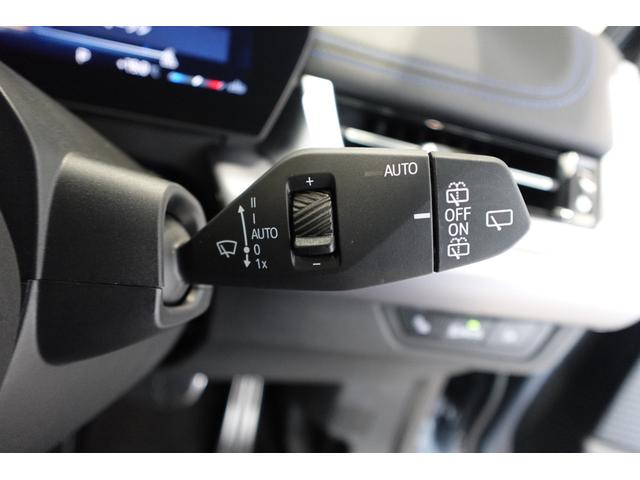 2シリーズ 218iアクティブツアラー Mスポーツ 元デモカー テクノロジーパッケージ ハーフレザーシート 全方位カメラ ヘッドアップディスプレイ アダプティブヘッドライト シートヒーター ワイヤレスチャージング 電動リアゲート 禁煙車 認定中古車(42枚目)