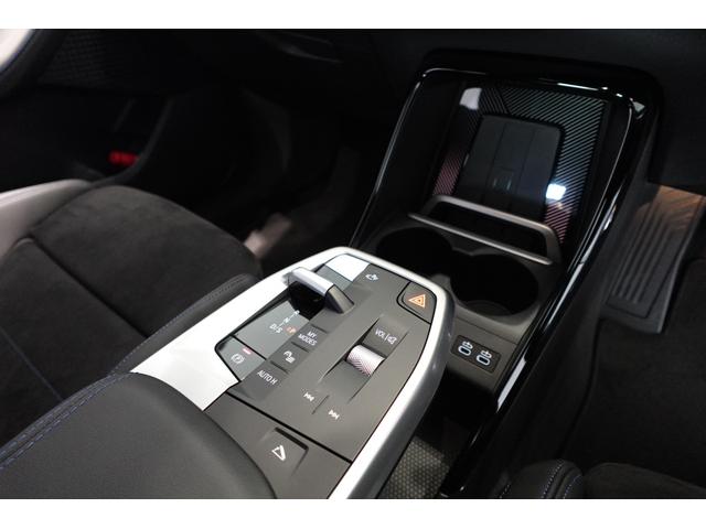 2シリーズ 218iアクティブツアラー Mスポーツ 元デモカー テクノロジーパッケージ ハーフレザーシート 全方位カメラ ヘッドアップディスプレイ アダプティブヘッドライト シートヒーター ワイヤレスチャージング 電動リアゲート 禁煙車 認定中古車(44枚目)