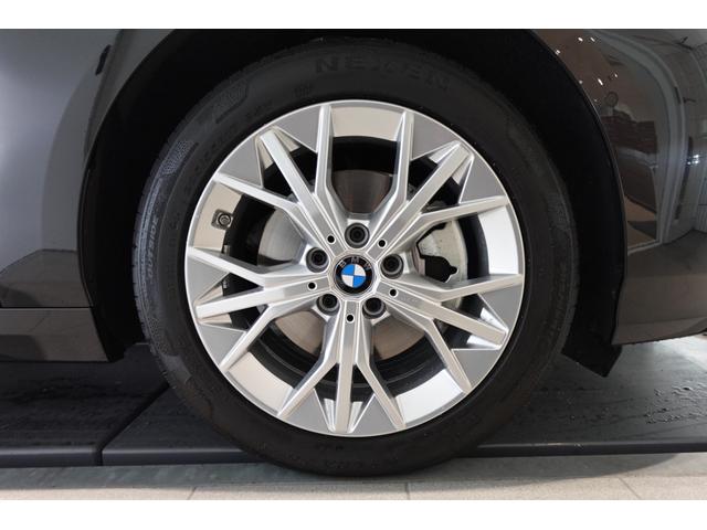 １シリーズ １２０ｄ　元デモカー　ハイラインパッケージ　テクノロジーパッケージ　エコニアバイカラーシート　ｈａｒｍａｎ／ｋａｒｄｏｎスピーカー　全方位カメラ　ワイヤレスチャージング　ヘッドアップディスプレイ　認定中古車（6枚目）