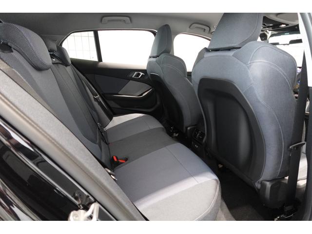 １シリーズ １２０ｄ　元デモカー　ハイラインパッケージ　テクノロジーパッケージ　エコニアバイカラーシート　ｈａｒｍａｎ／ｋａｒｄｏｎスピーカー　全方位カメラ　ワイヤレスチャージング　ヘッドアップディスプレイ　認定中古車（20枚目）